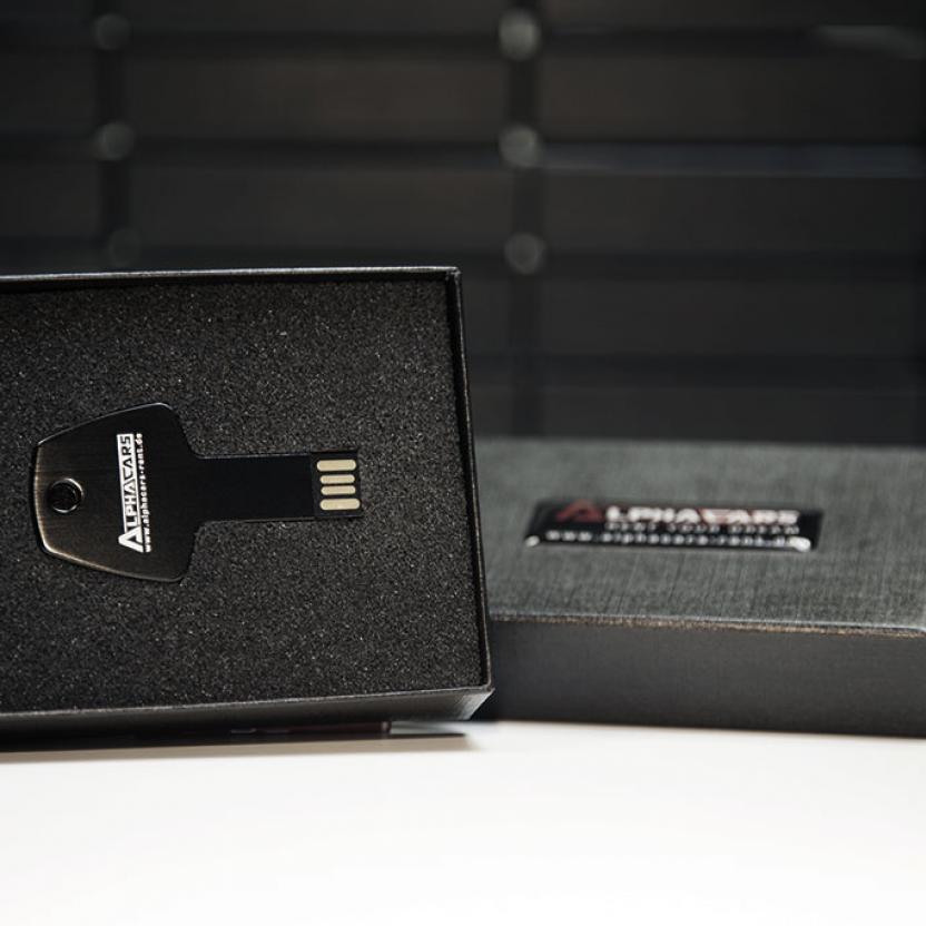 USB-Stick mit Schachtel Rennsport-Event