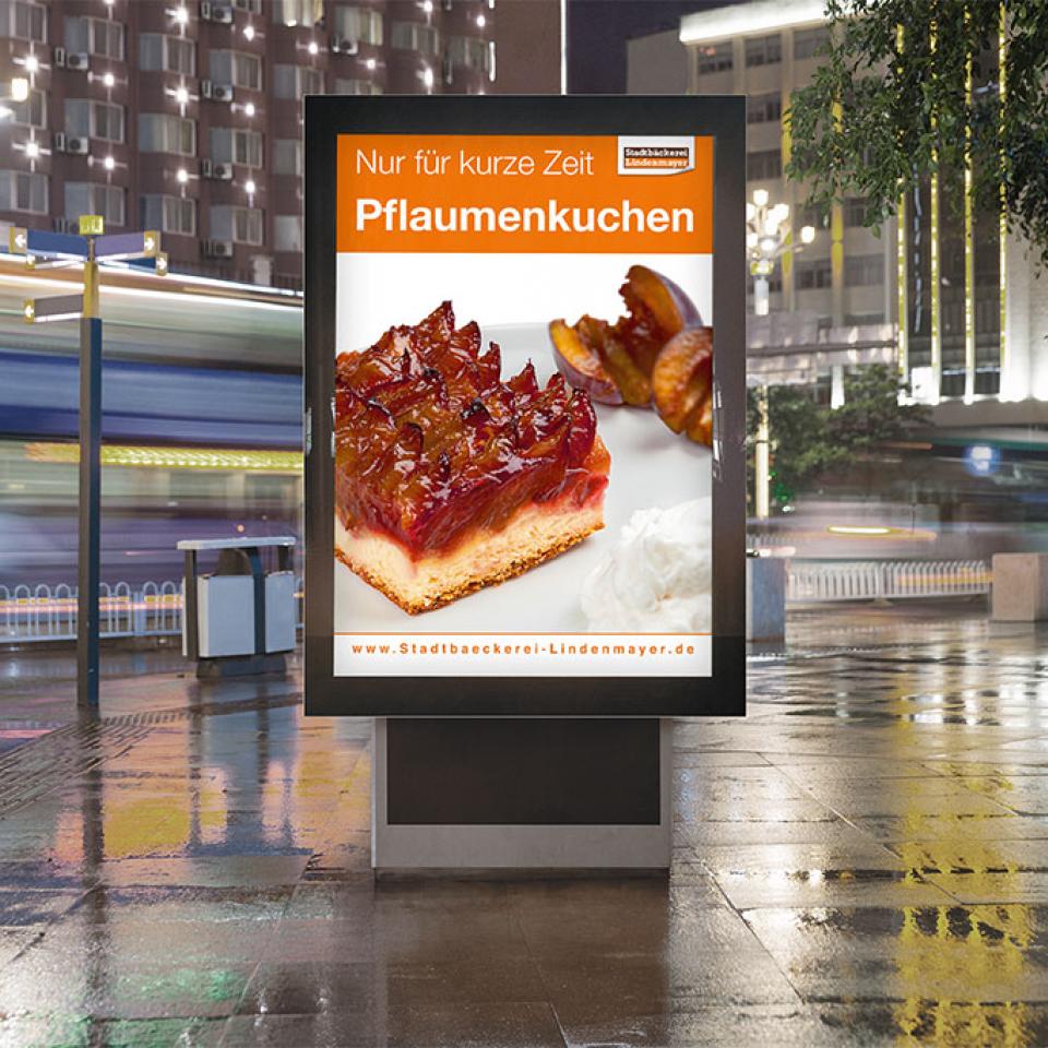 Stadtbäckerei Lindenmayer Plakat Pflaumenkuchen